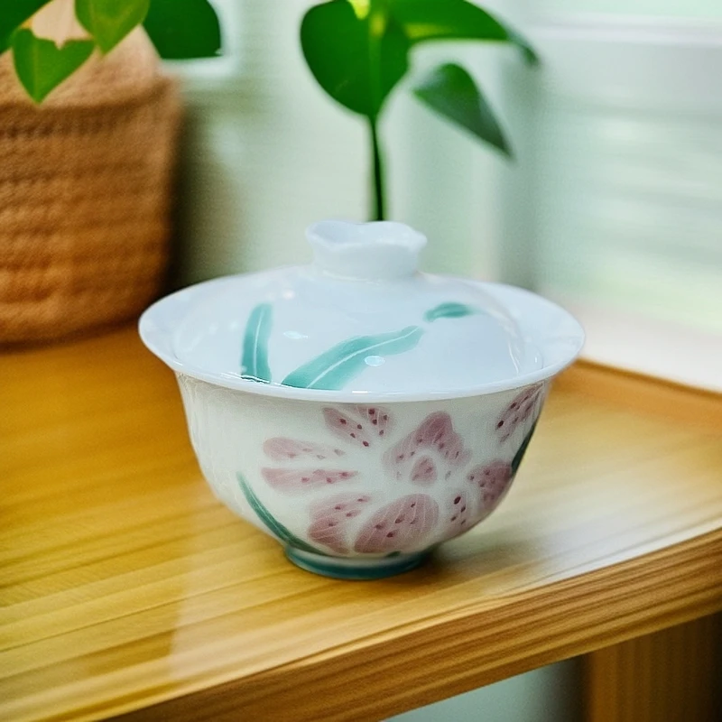 手绘泡茶盖碗两才盖碗白瓷手绘花型盖碗精美盖碗