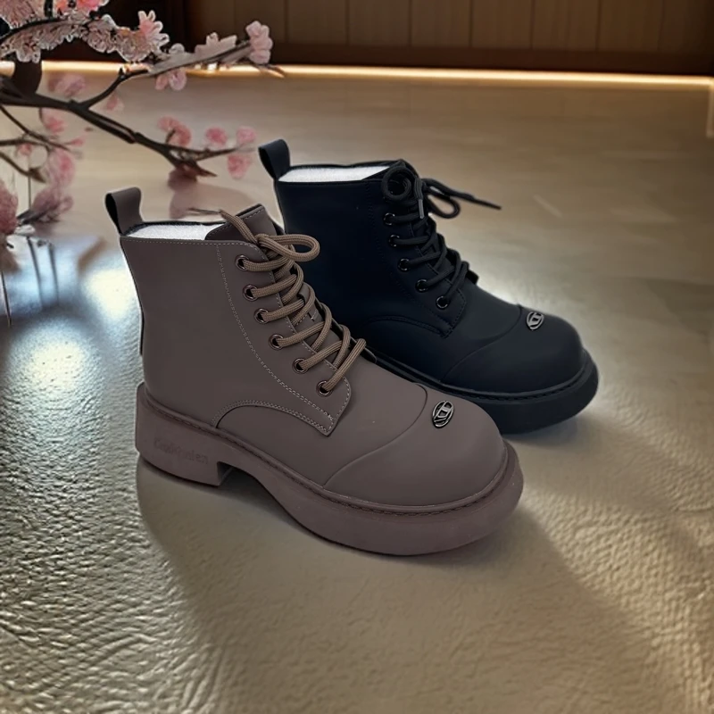 2956-13新款时尚百搭软底软面马丁靴休闲女士厚底英伦风秋冬加绒