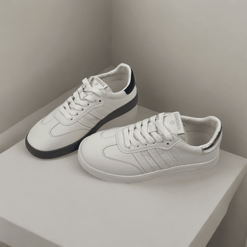 6a03夏季新款小白鞋运动休闲女鞋系带软橡胶底板鞋潮白色休闲鞋