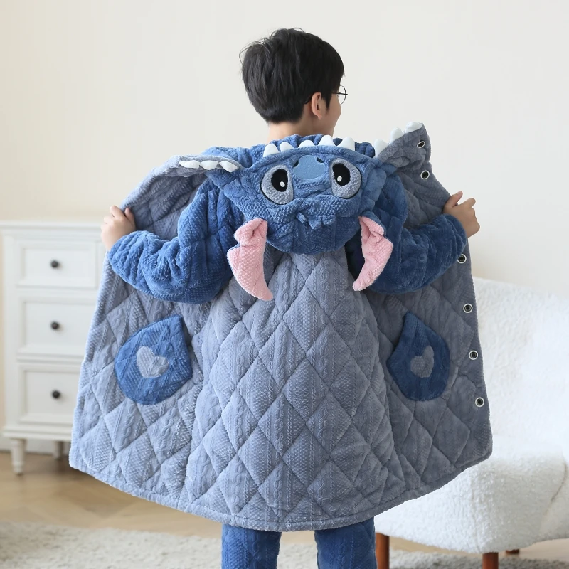 儿童睡衣秋冬季加厚款男童珊瑚绒三层夹棉法兰绒中大孩家居服套装