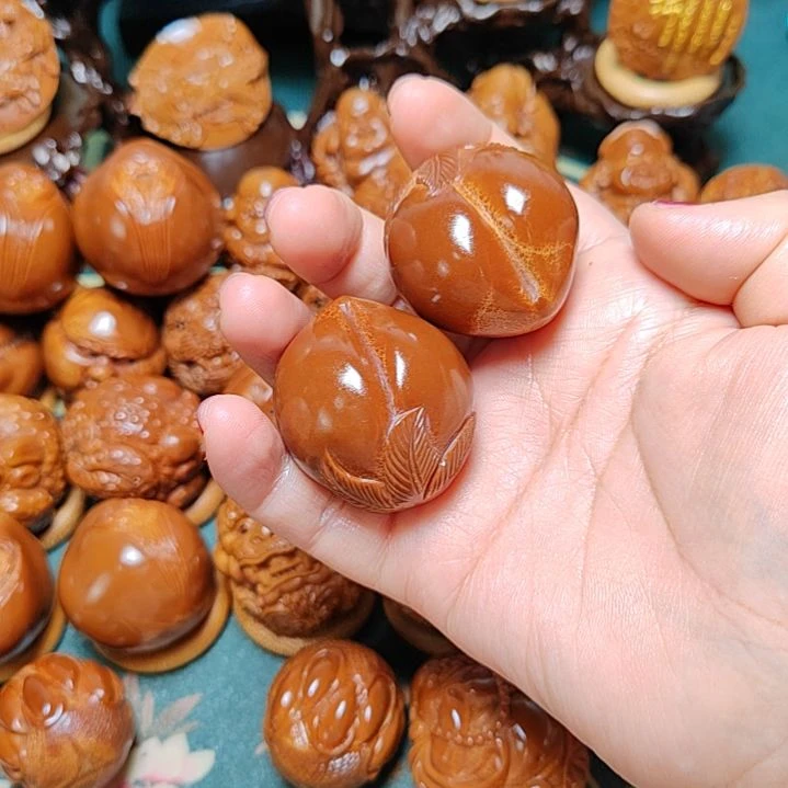 【闪购商品】橄榄核核雕太**弟