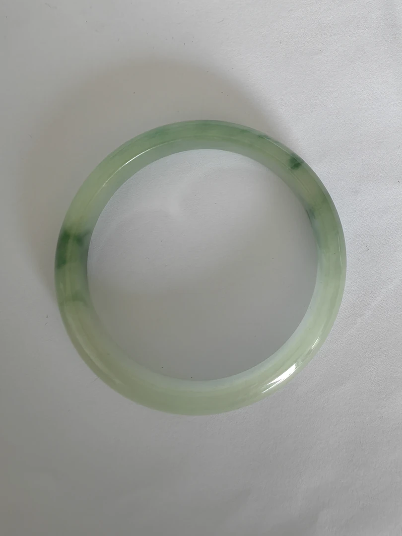 F416缅甸果冻绿翡翠手镯