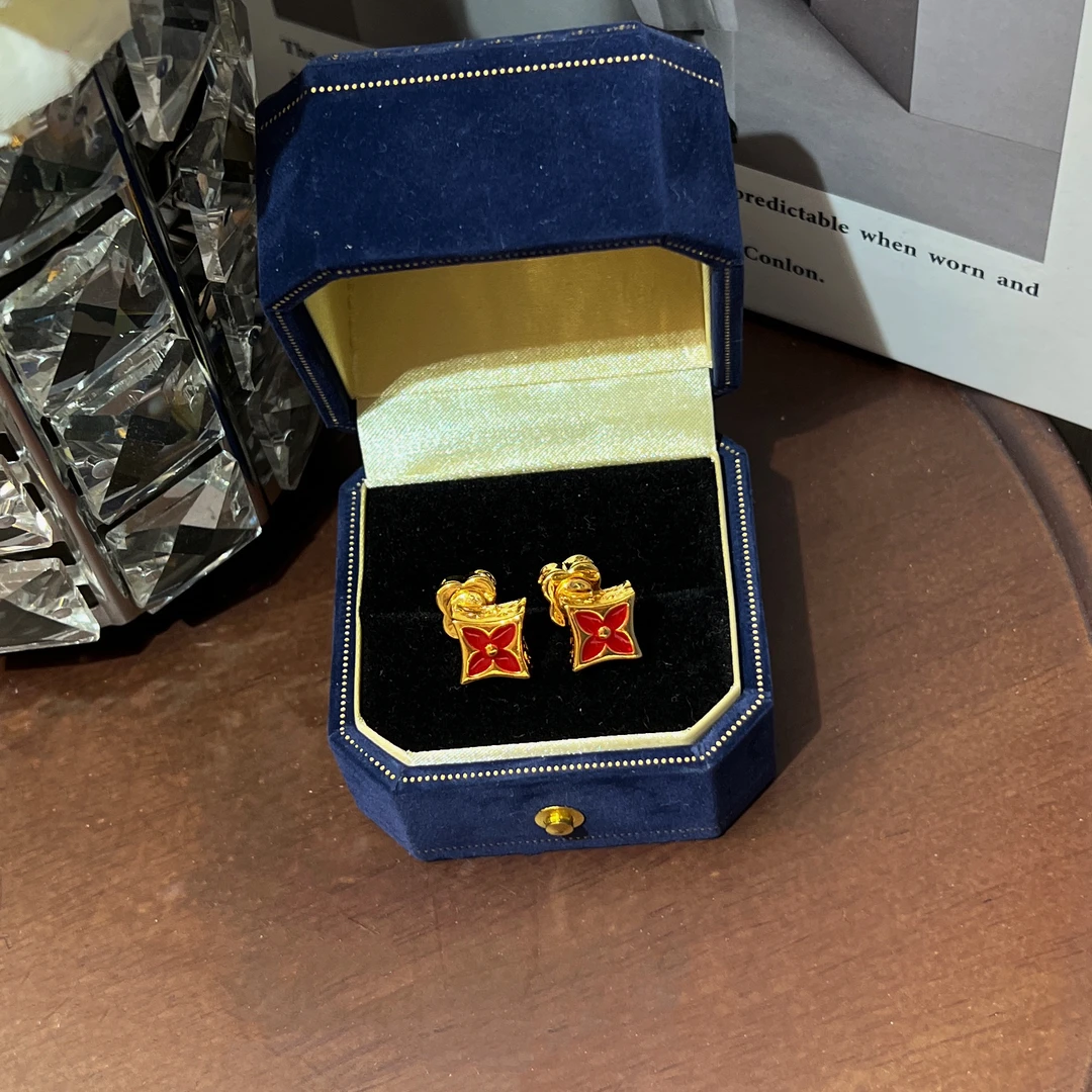 铜合金耳饰 K0269轻奢高级小众设百搭老花耳钉