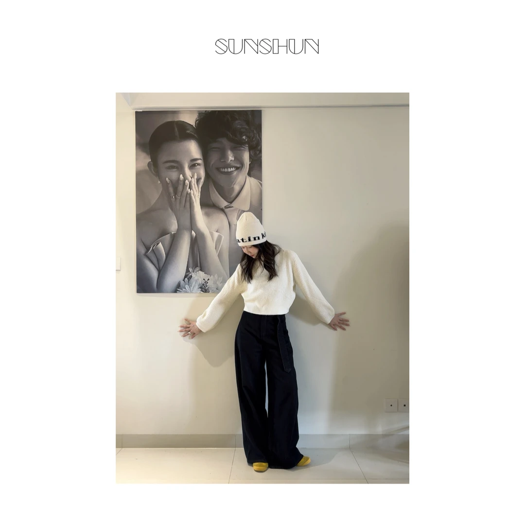 Ss（灰白日记）百搭短款气质显瘦毛衣宽松针织长袖毛衣外穿秋季