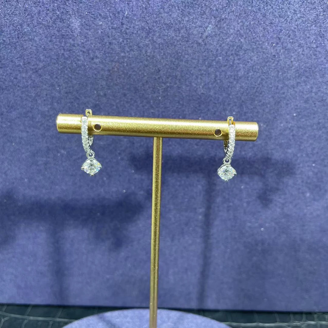 带礼品包装耳饰 微镶四爪雪花耳扣坠0.5ct50分·H