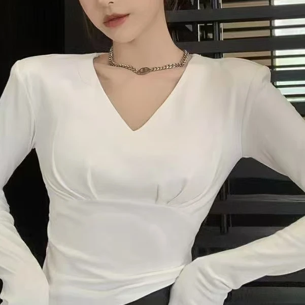 【YANZIJIA】设计感显瘦修身V领磨毛短款T恤（以直播间实物为准）