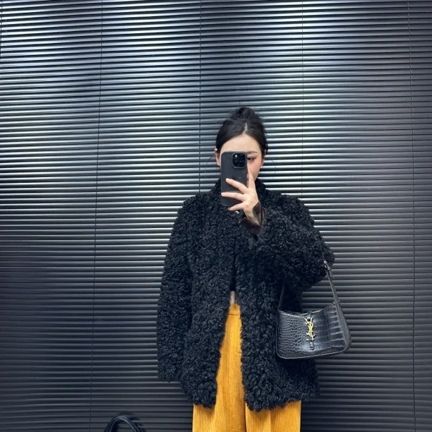 【原创设计】冬季新款设计感气质时尚中长款卷毛毛外套加厚款上衣