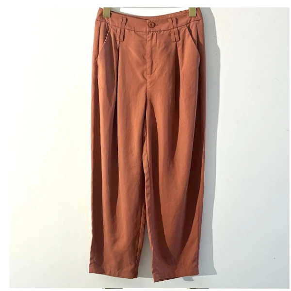 X93176轻职风双袢设计天丝麻料锥形休闲裤