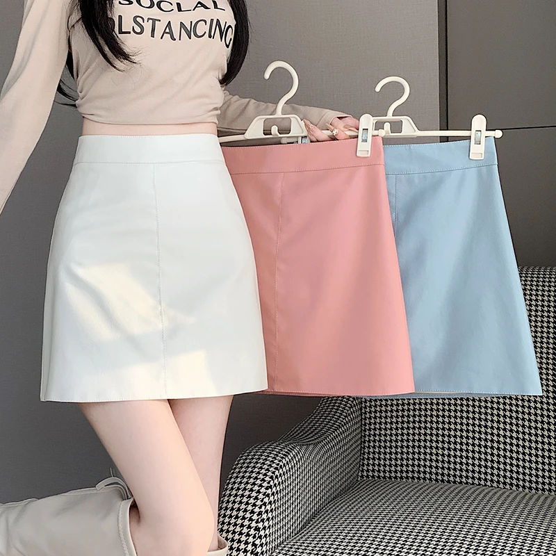 白色皮裙半身裙女秋冬新款辣妹气质高腰显瘦防走光字包臀短裙