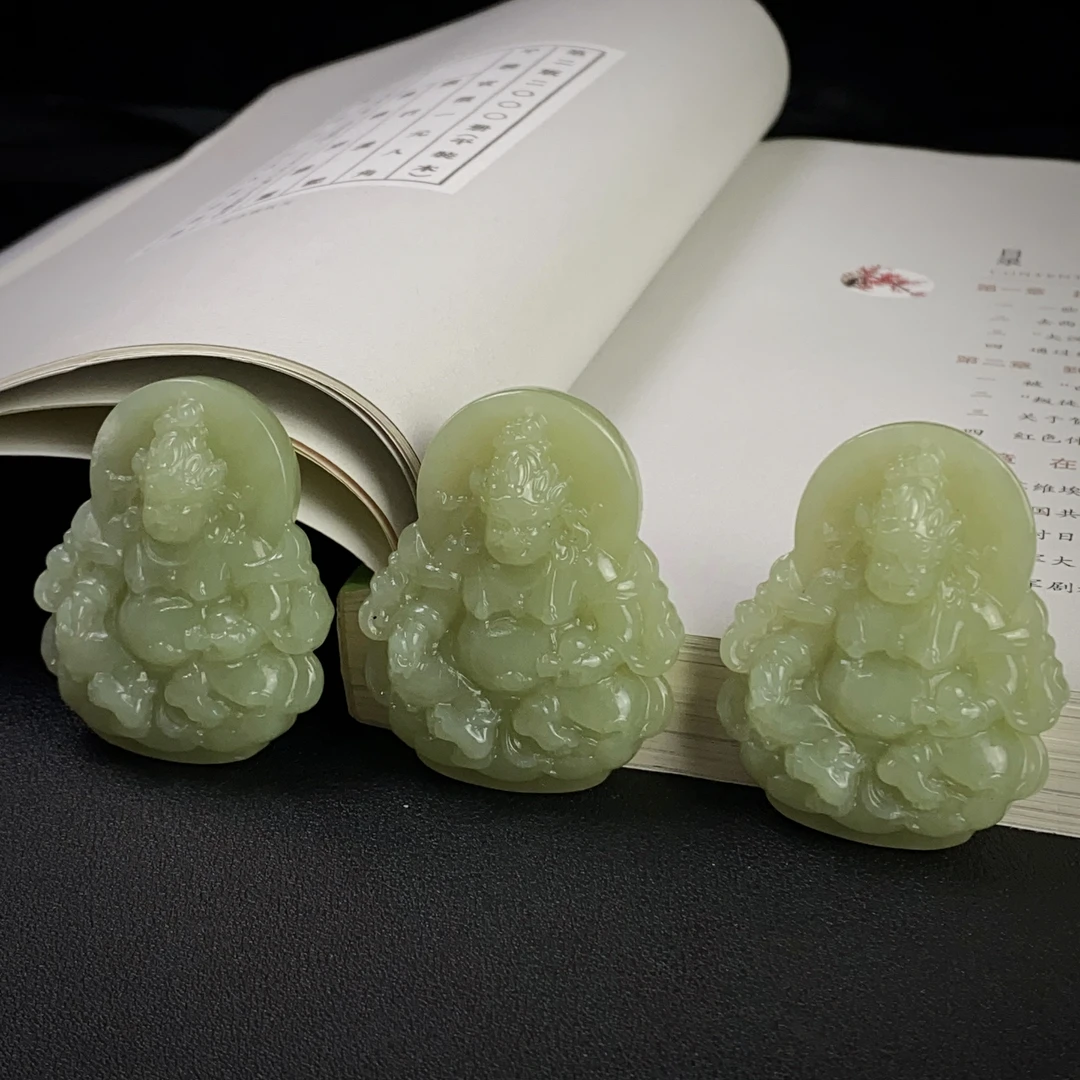 2888/(ZY888-426)和田玉精美黄财神颈饰/多样性发货/1件（微矿点）