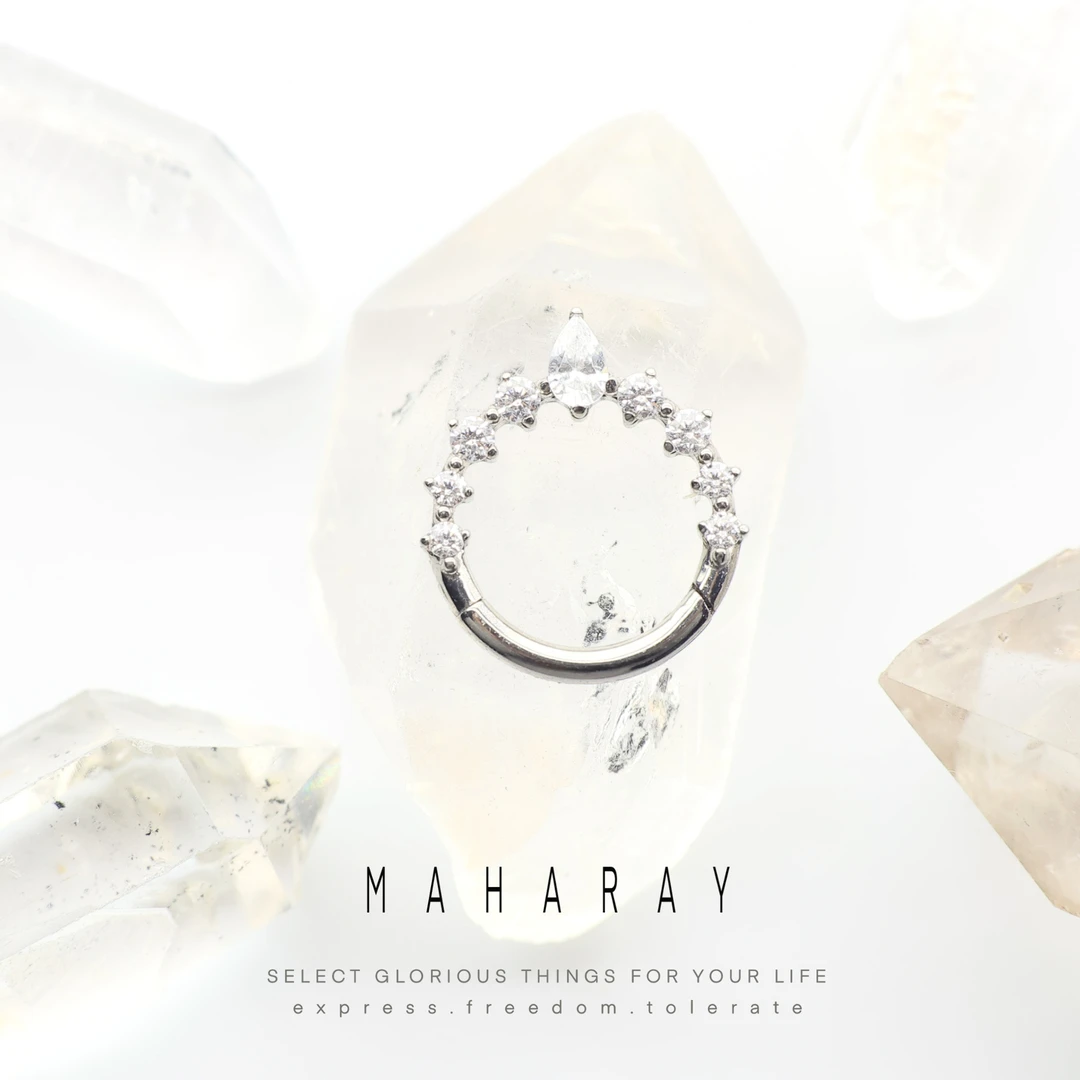 合金锆石耳饰 尖锥钛合金锆石环8毫米精致耳环镶钻饰品轻奢银色