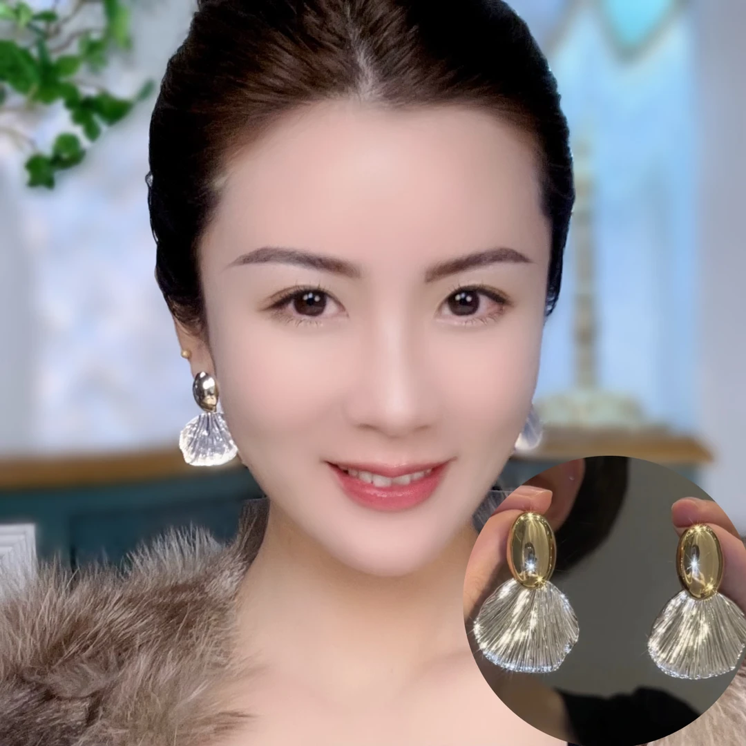 新款扇贝金属耳环法式简约气质耳坠时尚轻奢气质高级感耳饰女耳钉
