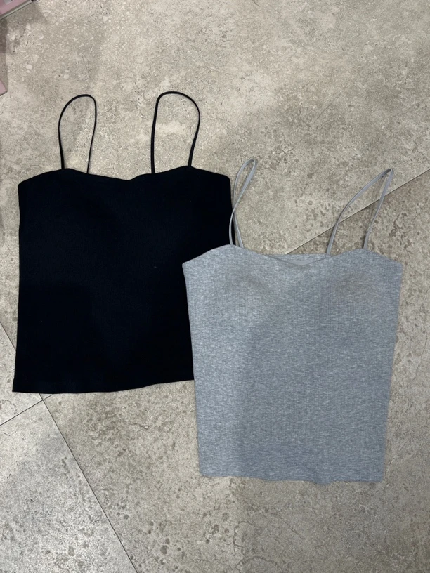 【孚宇】简约无痕单穿打底坑条百搭吊带背心时尚通勤气质修身