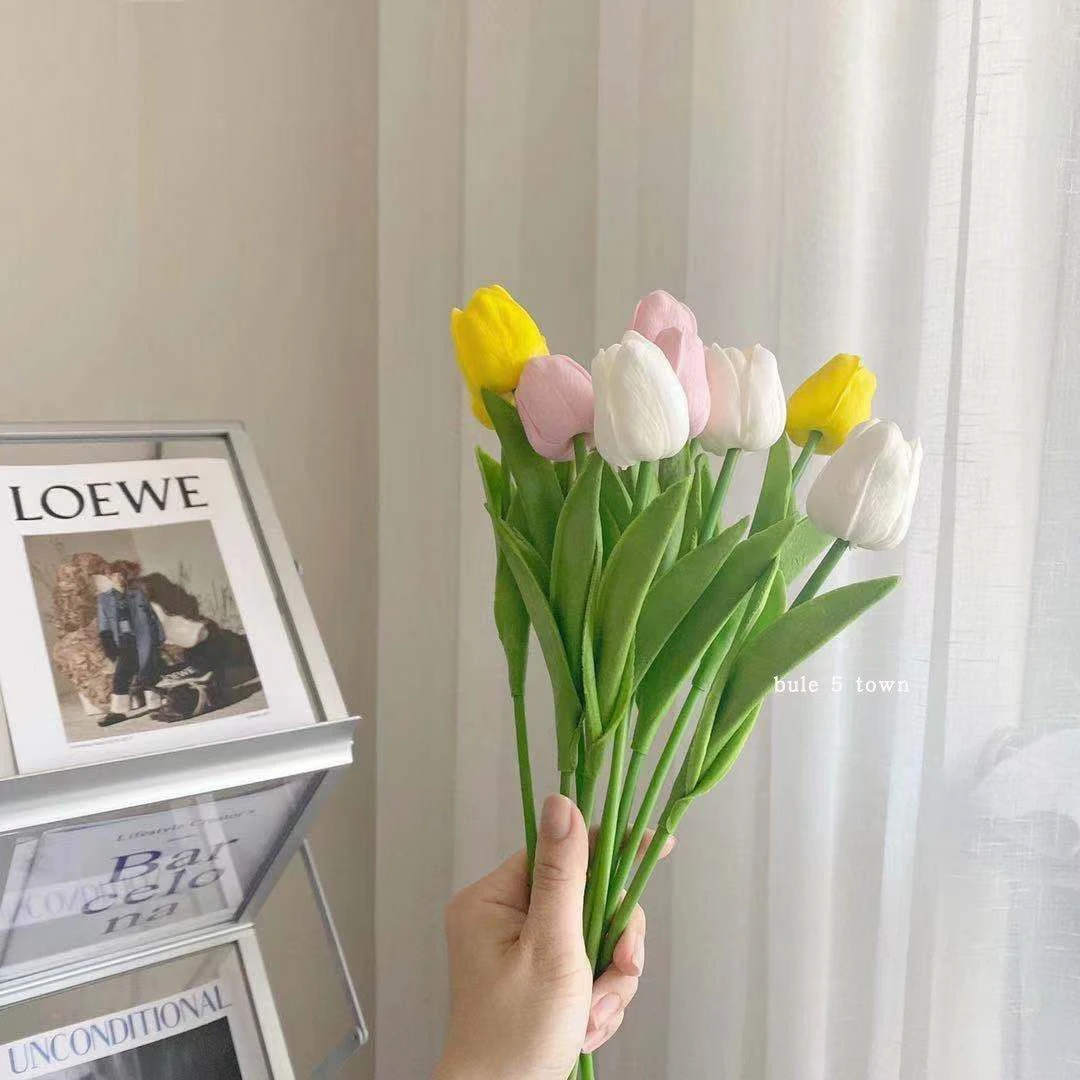 仿真花郁金香迷你PU高档假花INS风家居房间装饰设计花艺插花摆件