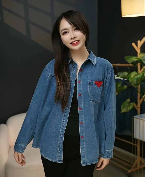 牛仔衬衫女2024秋季新款复古慵懒风蓝色牛仔衣宽松百搭时尚