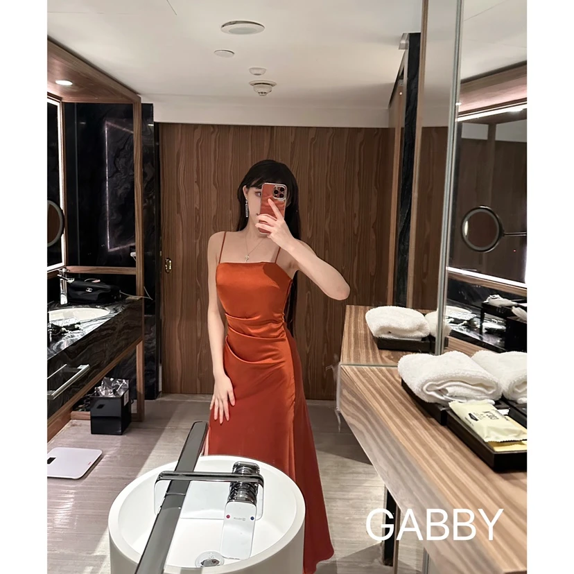 GABBY 缎面气质时尚美背设计感纯色吊带显瘦法式性感连衣裙L032