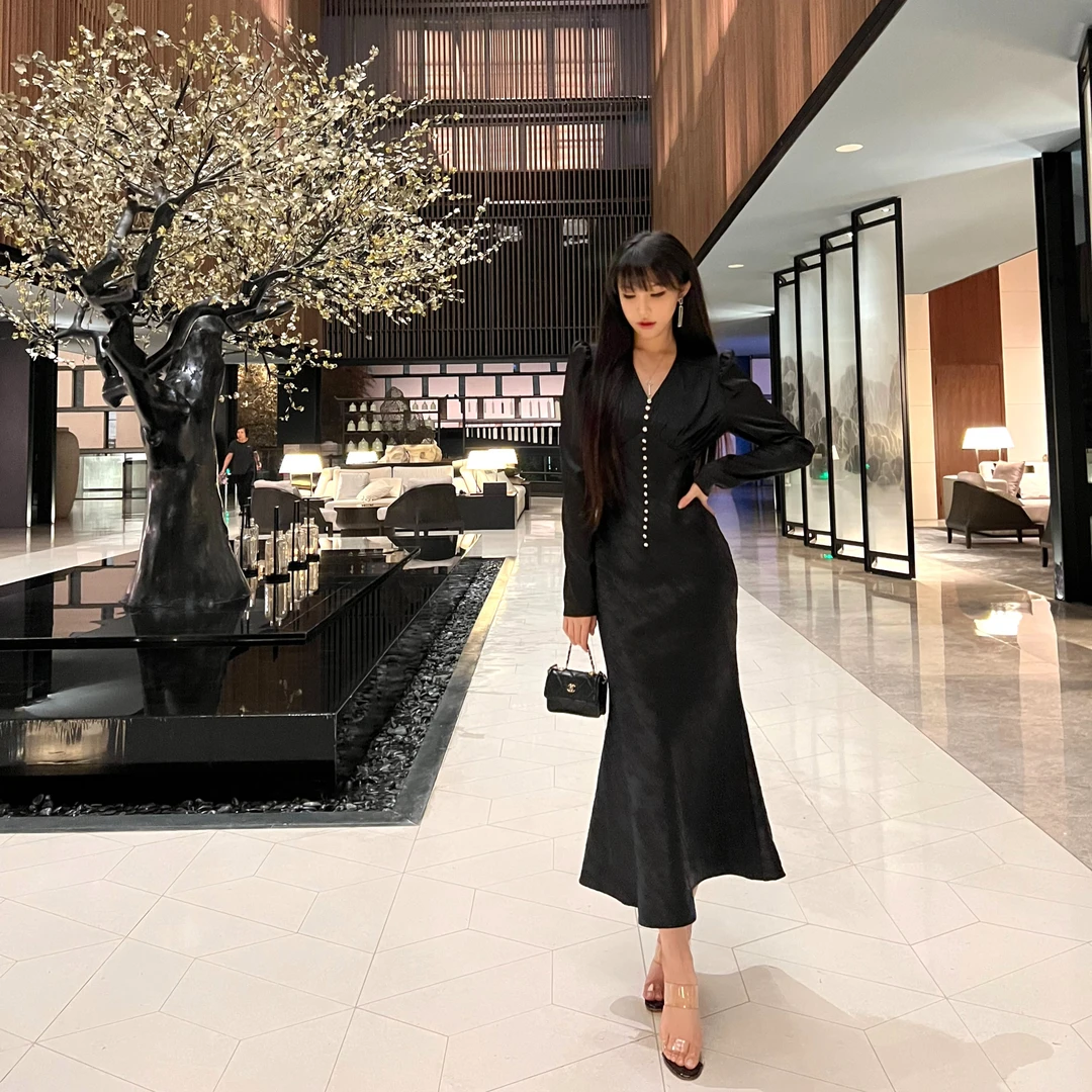 GABBY 重工提花刺绣鱼尾裙设计感小众长袖连衣裙长裙气质女A2234