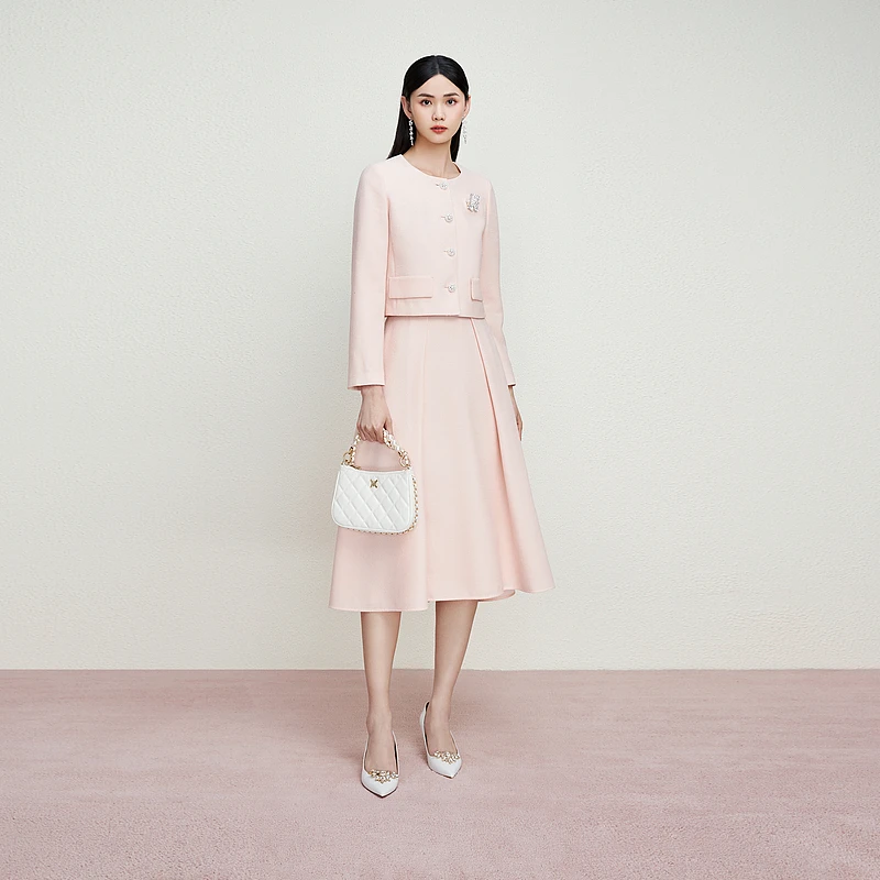 2024年新款柔美粉优雅浪漫小香风半身裙肌理质感-MJFC02WSK707O01