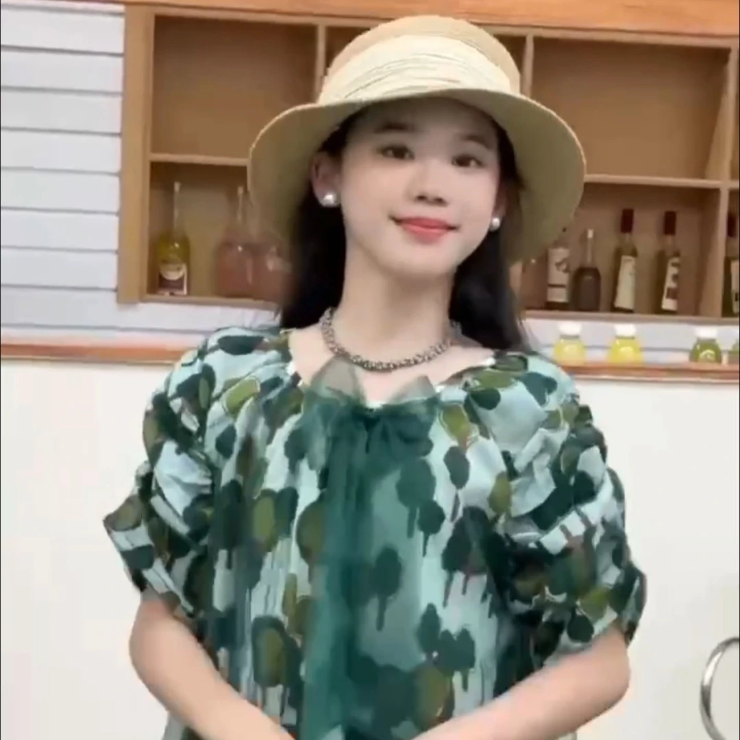 7~11岁洋气碎花时尚宽松连衣裙0000