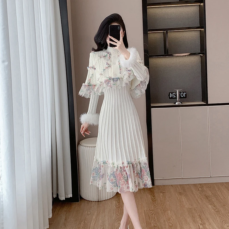 秋冬新款新中式针织连衣裙披肩斗篷两件套装女毛毛袖拼接蕾丝裙子