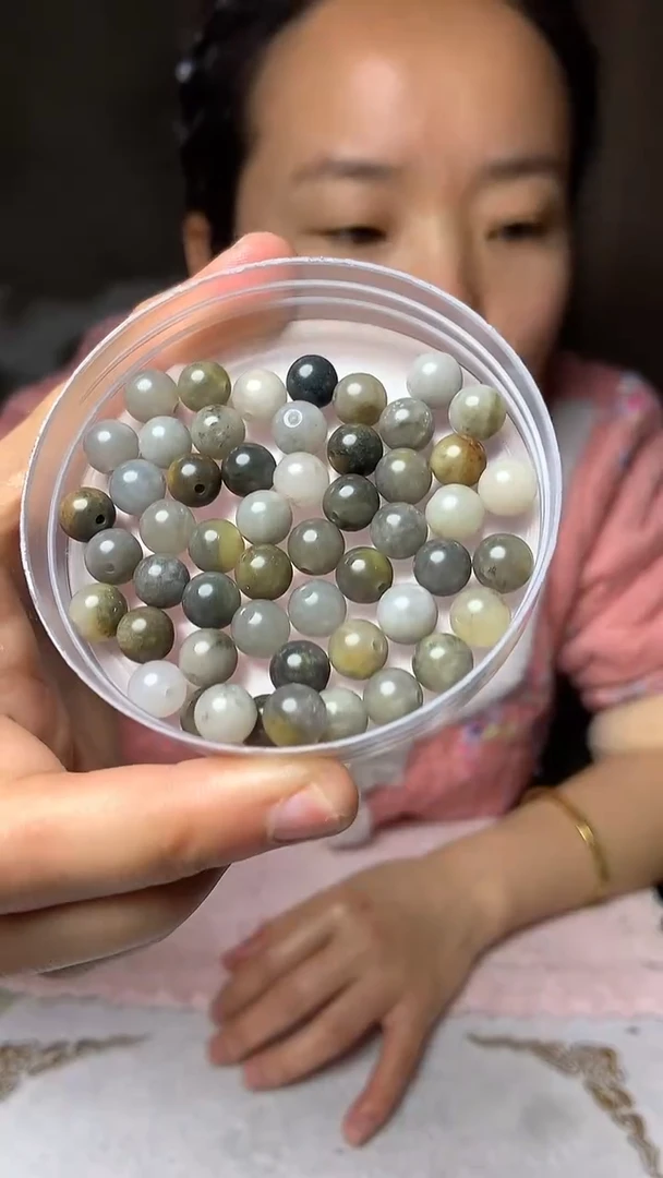 【闪购商品】和田玉散珠108卡8未镶嵌多样性发货