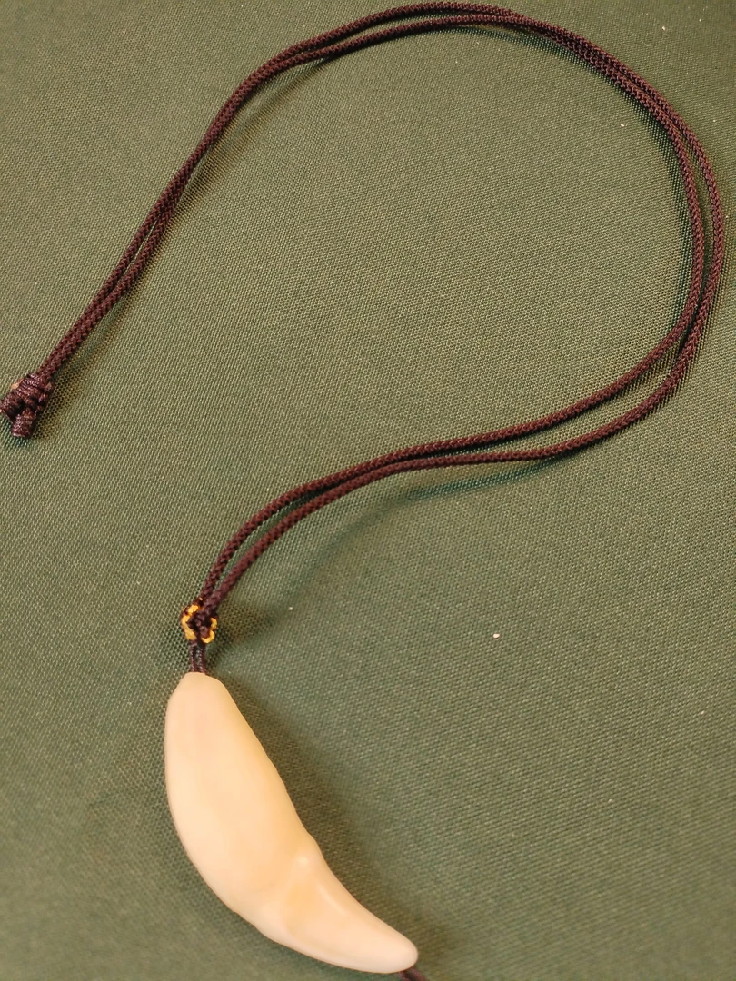 非金属锦纶吊坠 （5.0厘米）狗牙 百搭 时尚手工 精美吊坠素款情侣