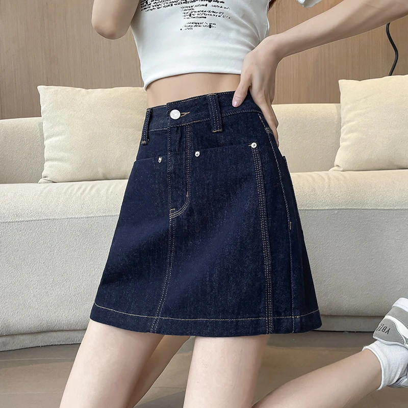 丹宁色牛仔短裙女夏季薄款2025年新款时尚宽松显瘦弹力包臀裙子