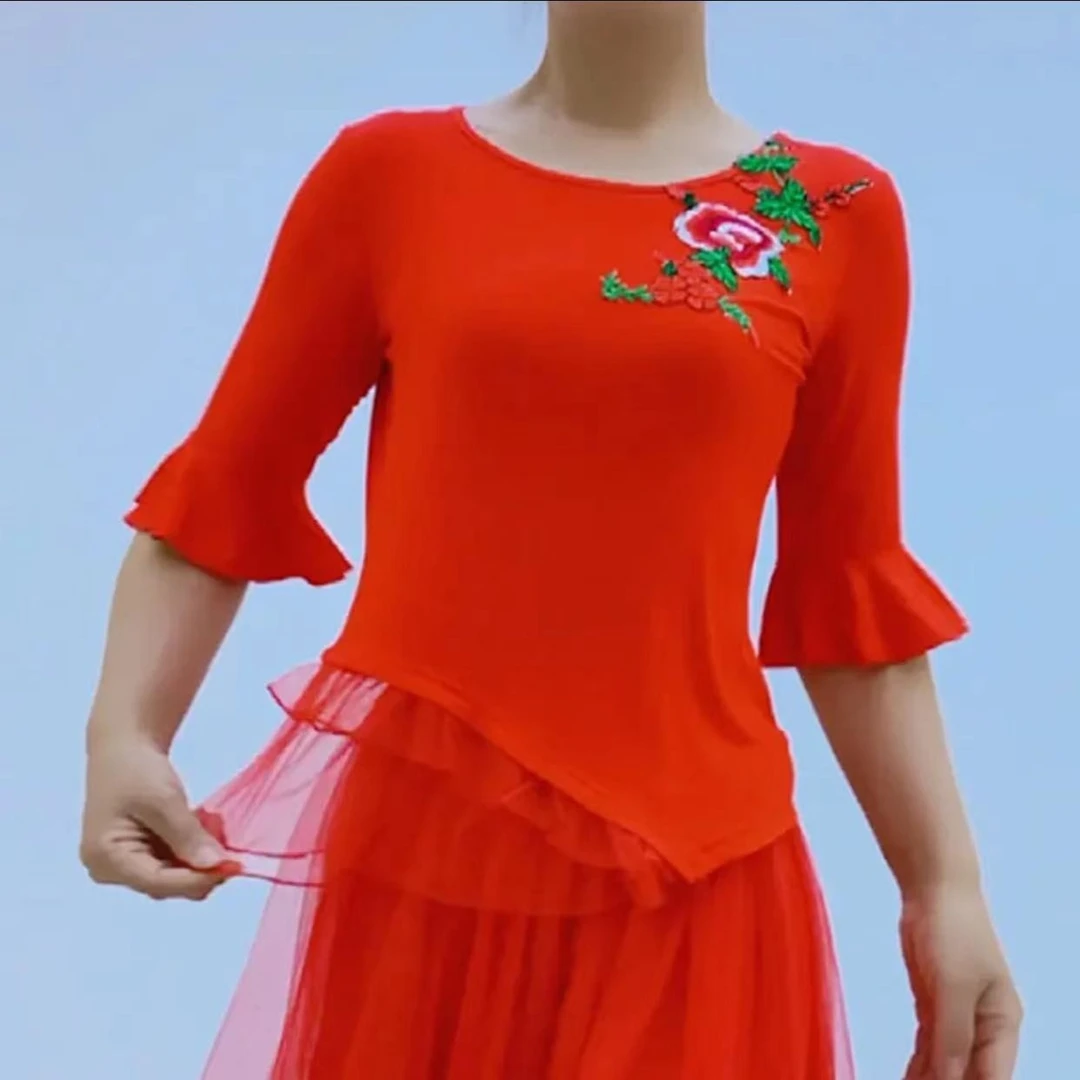 范儿丹斯新款广场舞莫代尔绣花中袖上衣舞蹈服S2535
