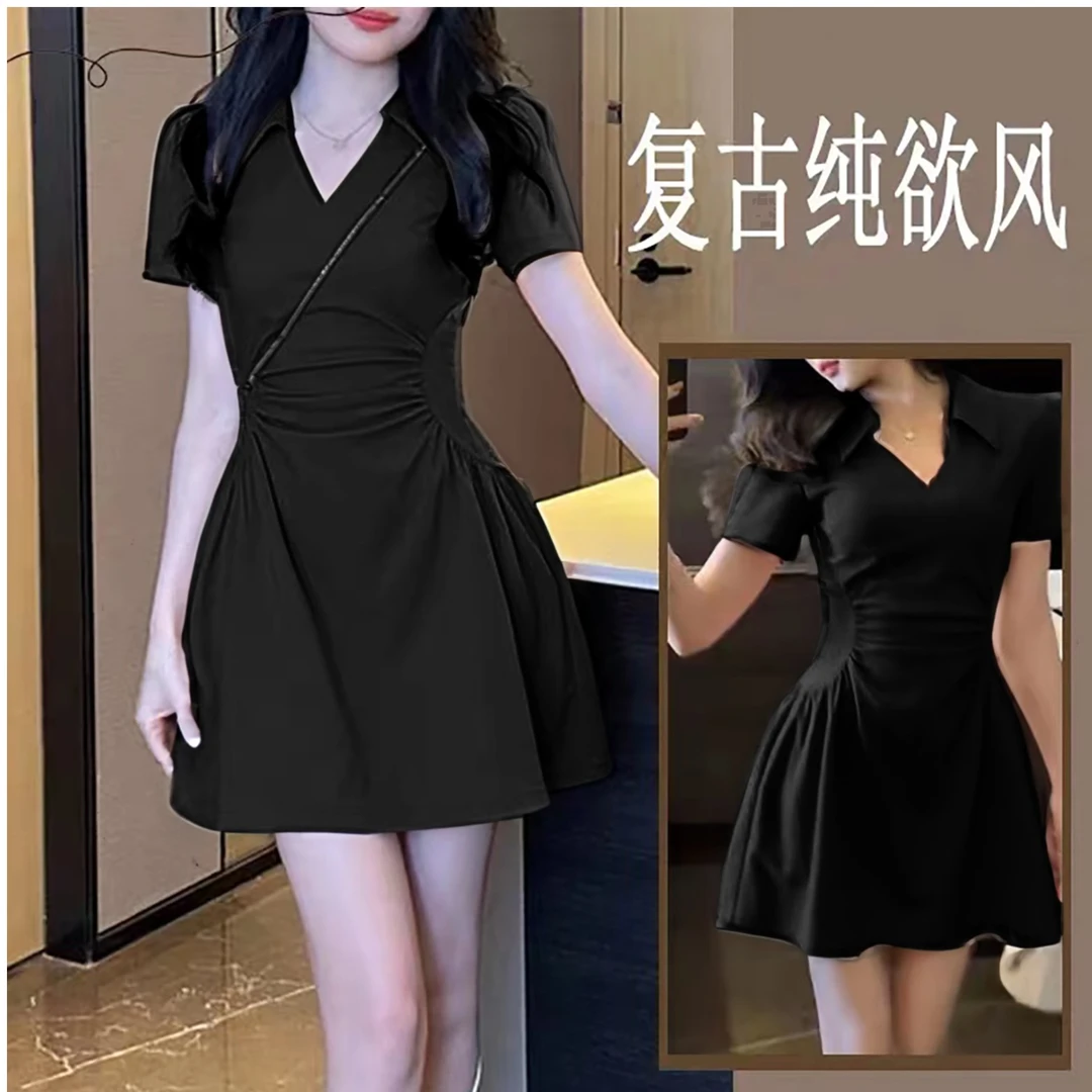 法式甜辣风v领显瘦连衣裙女夏季设计感桔梗褶皱收腰短袖气质裙子