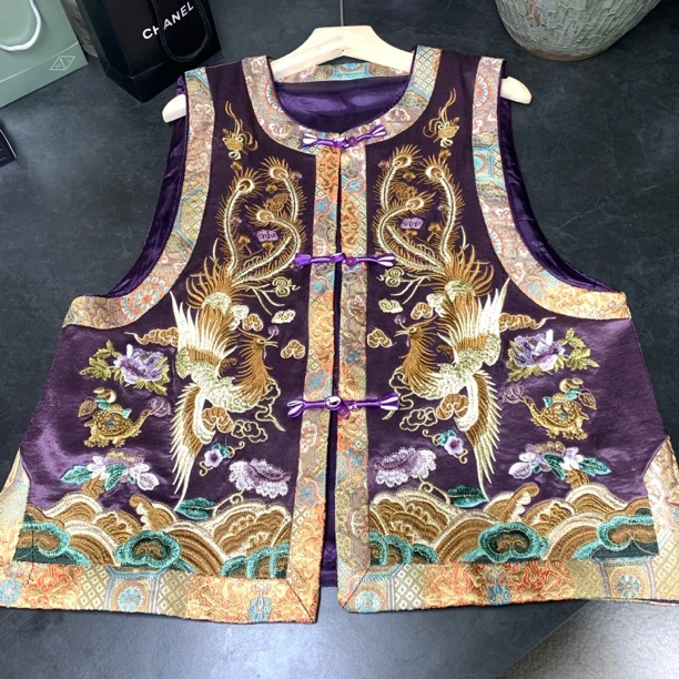 “紫凤凰”轻奢刺绣马甲新中式立领时尚洋气显肤白重工马夹