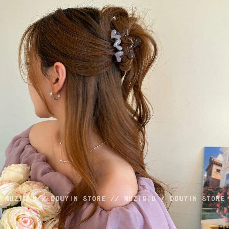木子秋清新韩系爱心盘头发抓夹高级感气质时尚甜美简约搭网红发夹