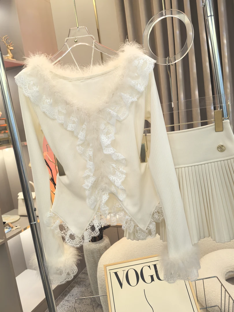 【A9724墨丽】2024秋季修身设计感长袖l拼接蕾丝边打底上衣