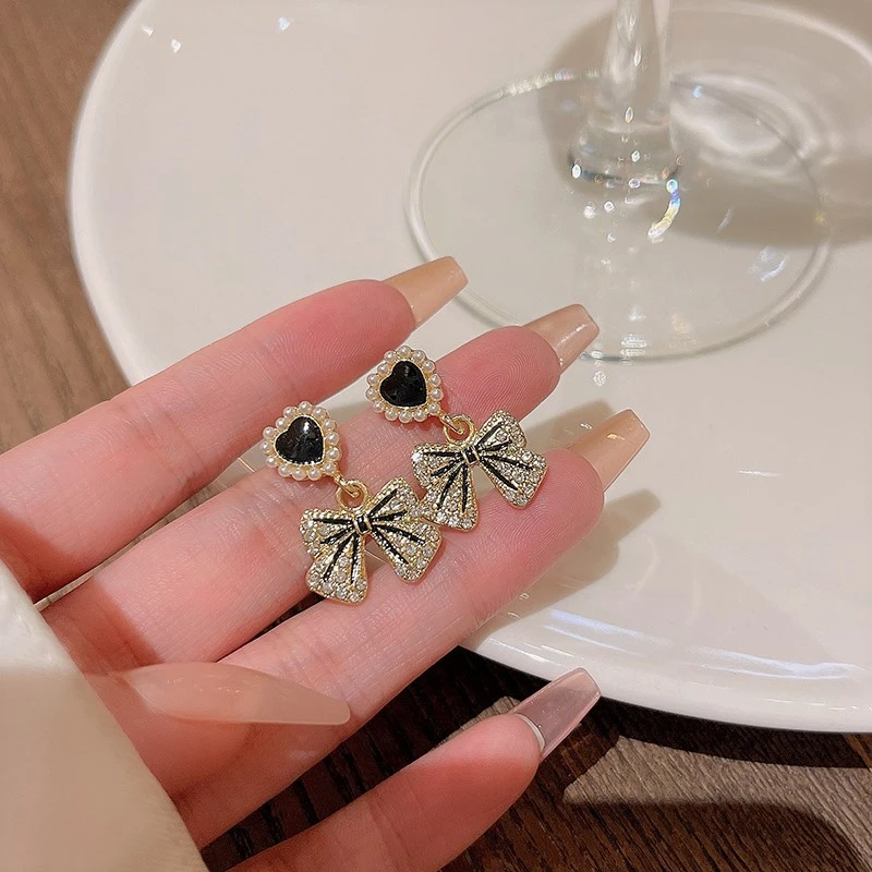 合金耳饰 72韩国新款轻奢小众蝴蝶结耳环女ins潮网红同款耳钉