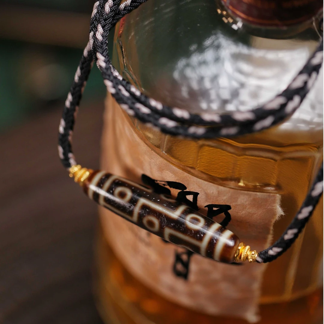 【白水严选】大尺寸折线九眼玛瑙项链