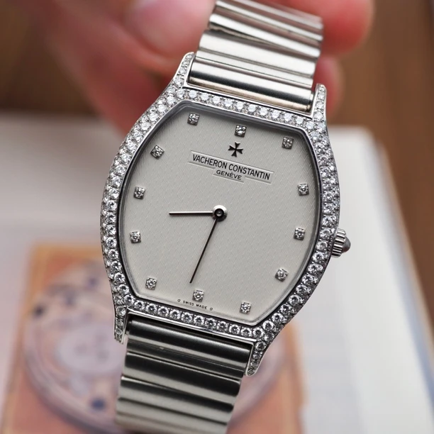 95新 Vacheron Constantin/江诗丹顿 18k金表径32*31.5mm手动机械