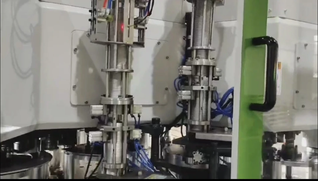 加盖机单通道加盖机双通道加盖机自动上盖