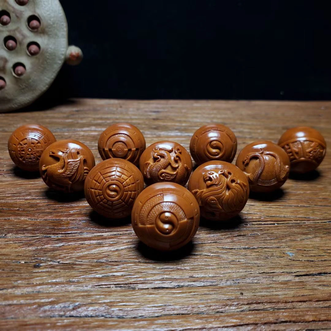 ［寻核精选］2.2老油核四象八卦橄榄核雕纯手工雕刻