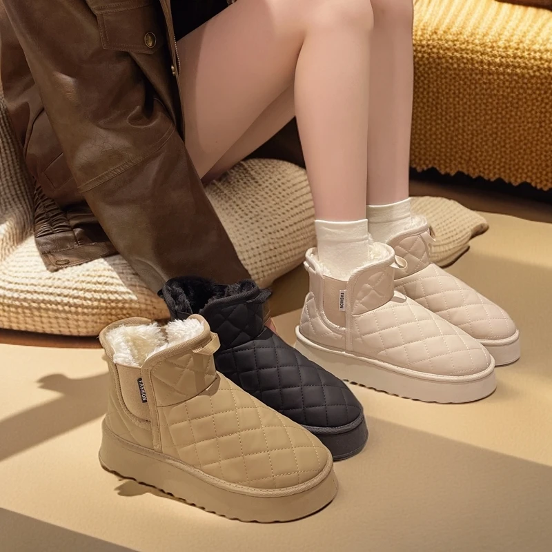 厚底雪地靴女款弹力加绒加厚冬季新款软底防滑一脚蹬网红时尚棉鞋