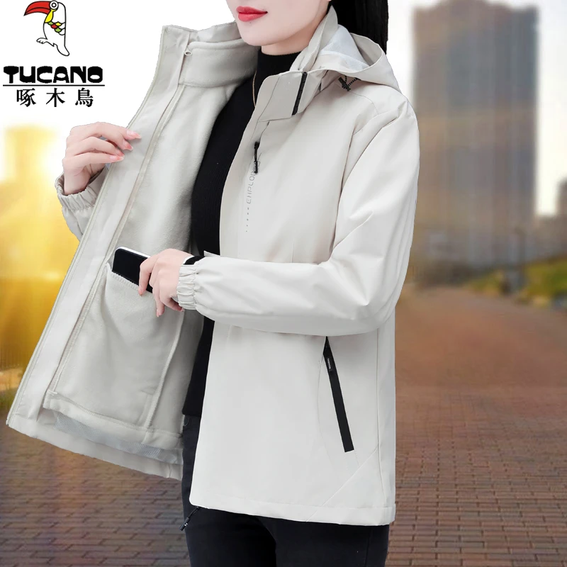 啄木鸟冲锋衣女三合一可拆卸2025秋冬季户外防风休闲加厚外套上衣