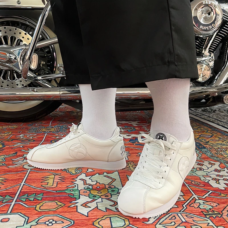 核爆炸奇卡诺西海岸美式墨西哥黑白潮流素色轻便运动休闲阿甘鞋男