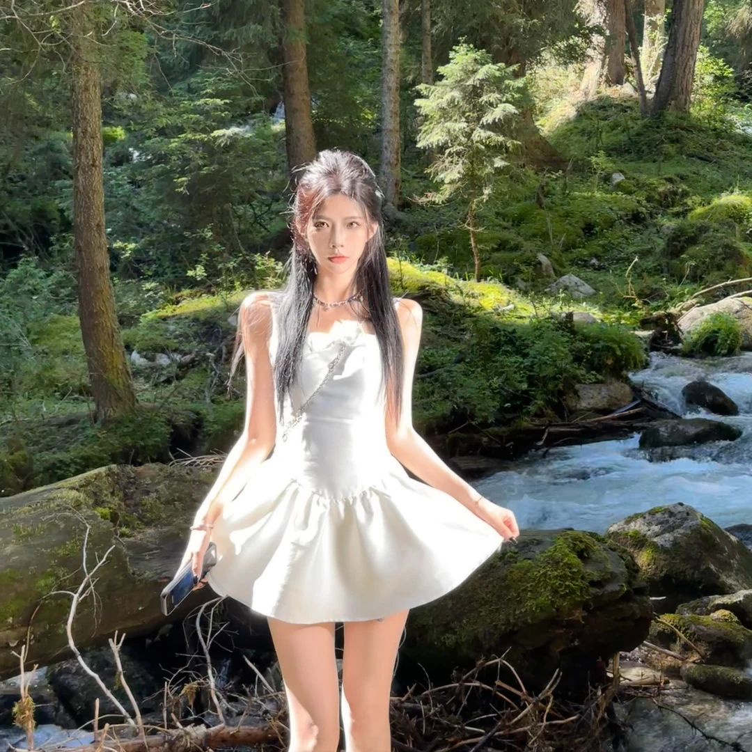 孙妍新款【颂香小黑裙】法式气质高腰显瘦a字蓬蓬连衣裙晚宴裙女