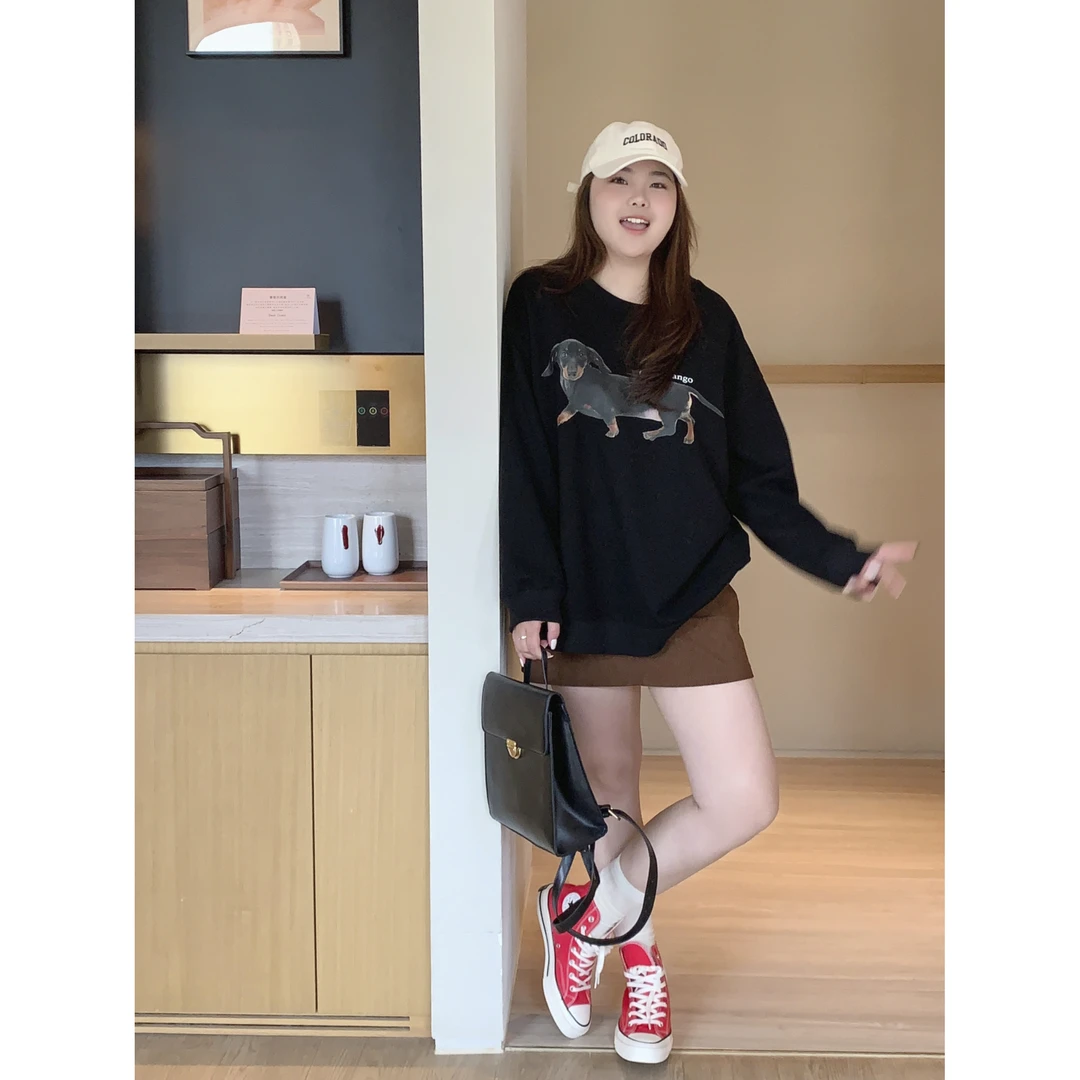 大码女装美式设计感腊肠狗印花卫衣长袖T恤宽松休闲打底上衣Y2445