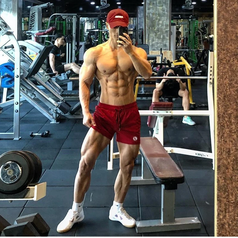 美式运动短裤男三分健身裤速干宽松肌肉训练篮球田径马拉松跑步裤