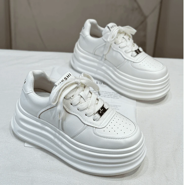 松糕底增高网红小白鞋女2024新款时尚欧货百搭厚底炸街运动板鞋88