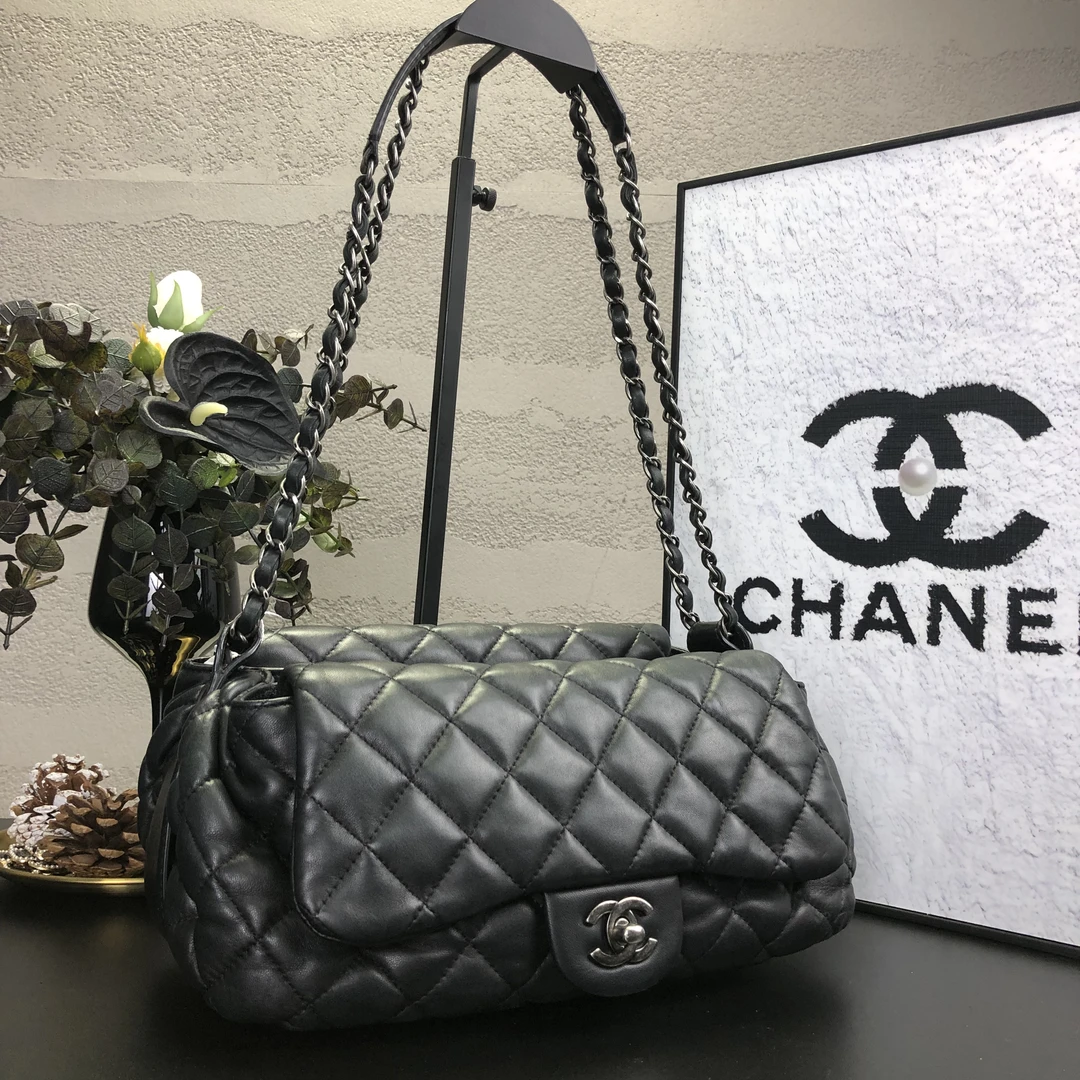 95新 Chanel/香奈儿 黑银菱格双子星单肩斜挎包 18开 底长30
