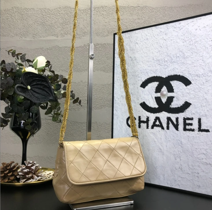 95新 Chanel/香奈儿 驼色小羊皮多链条单肩包 0开 底长17