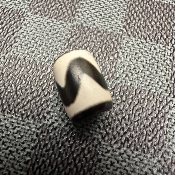 台工虎牙天珠小桶珠对孔15.8mm珠径11.8mm