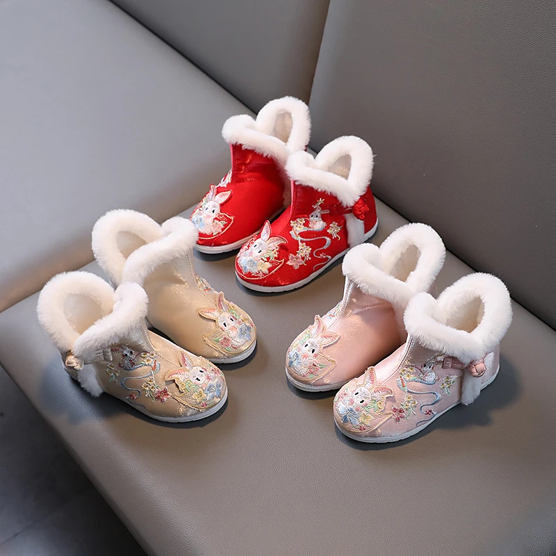 女童汉服靴子儿童古风公主鞋宝宝老北京手工棉鞋秋冬季加绒拜年鞋