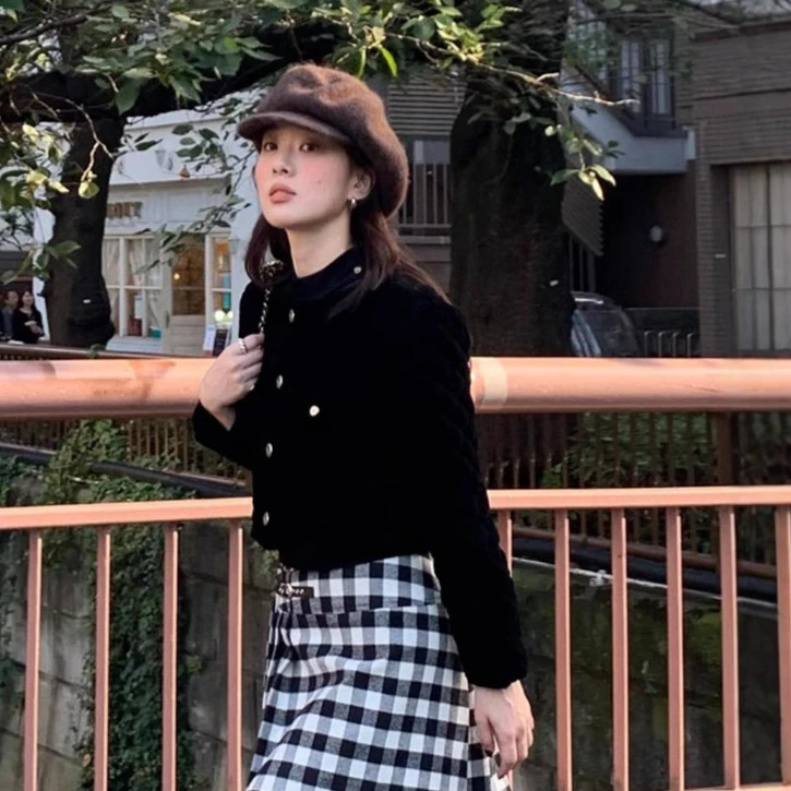 flet*a 小香风丝绒短款菱格棉服女秋冬轻奢高级感黑色棉衣外套潮