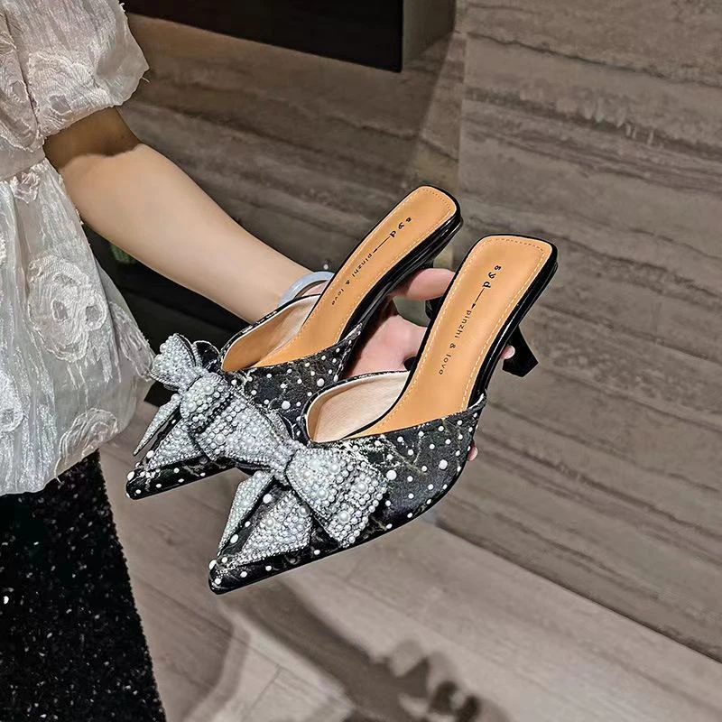 （主播推荐款）2025新款细中跟外穿包头时装时尚女鞋尖头高跟鞋